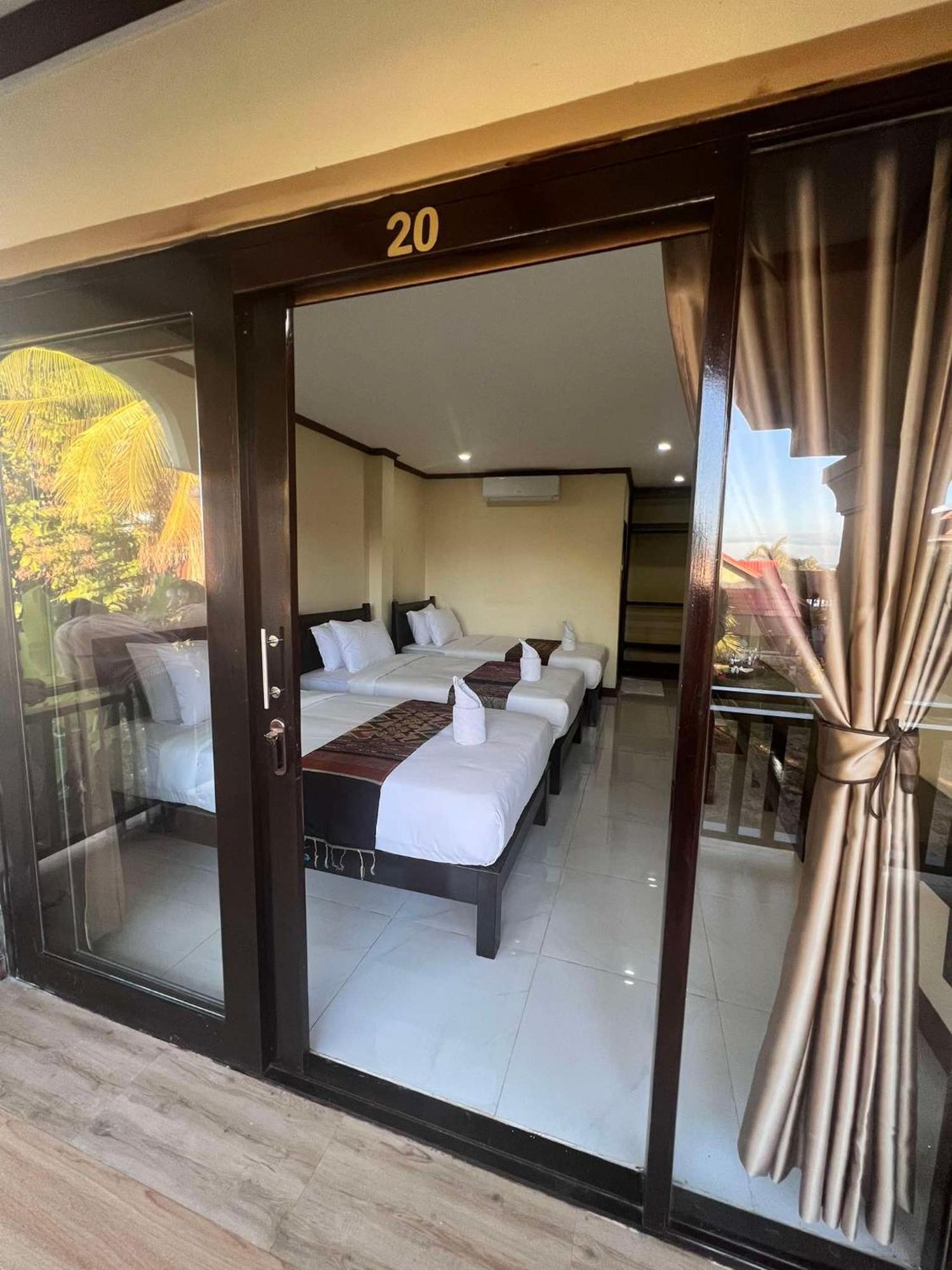 Lebijou Guesthouse - Konesavath Ban Dondét Zewnętrze zdjęcie