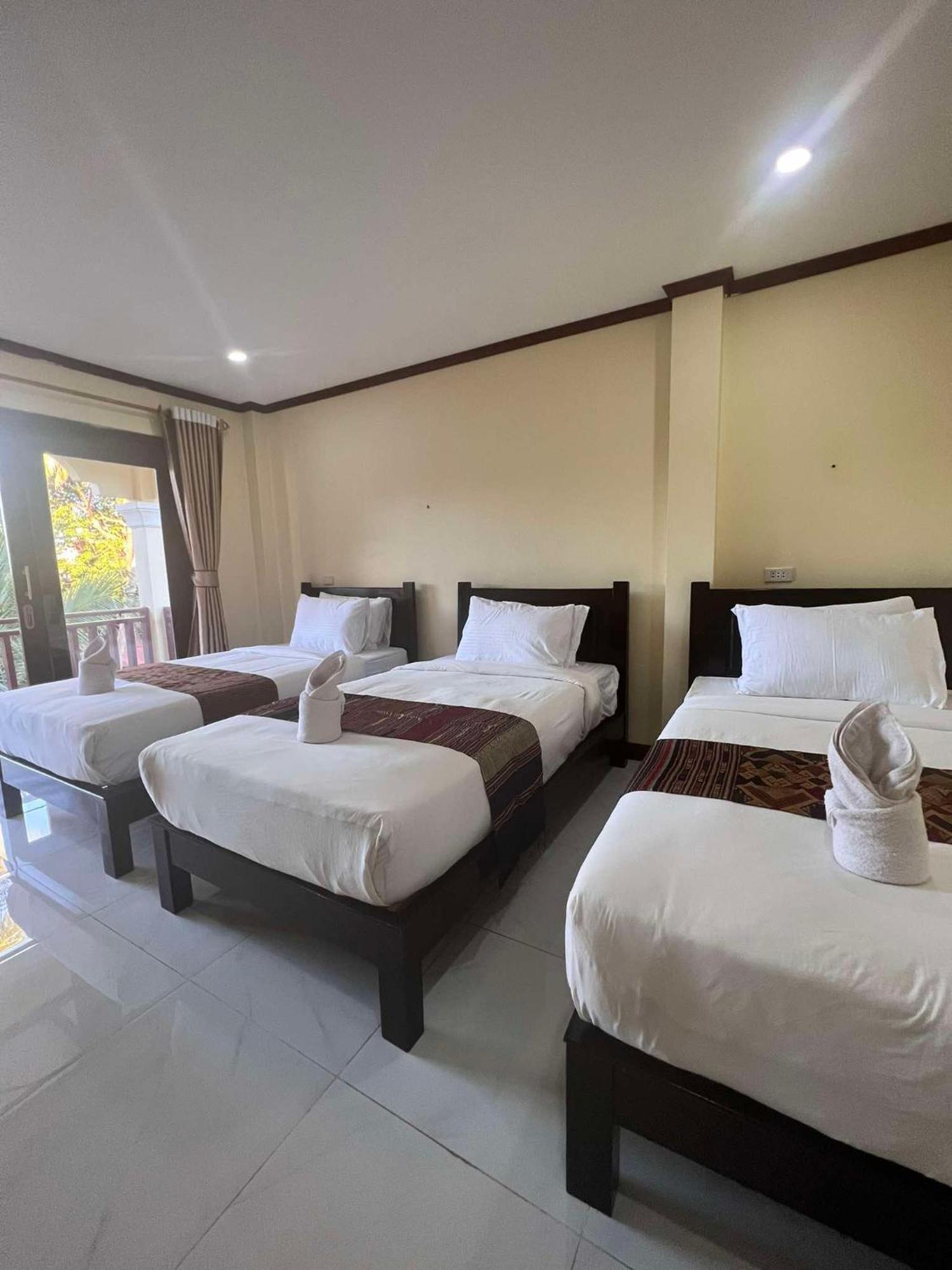 Lebijou Guesthouse - Konesavath Ban Dondét Zewnętrze zdjęcie